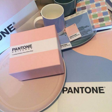 Kolory roku 2016 według Pantone